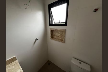 Casa à venda com 120m², 3 quartos e 2 vagasBanheiro da Suíte 1