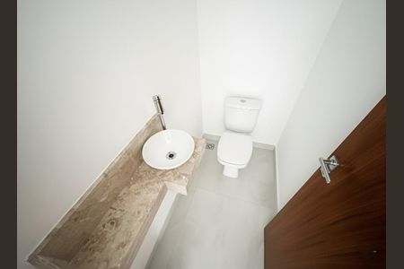 Casa à venda com 120m², 3 quartos e 2 vagasLavabo