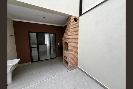 Casa à venda com 120m², 3 quartos e 2 vagasChurrasqueira/Quintal/Lavanderia