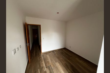 Casa à venda com 120m², 3 quartos e 2 vagasQuarto Suíte 1