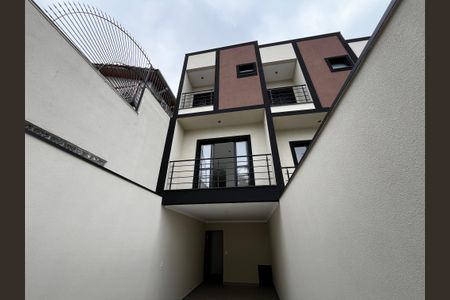 Casa à venda com 120m², 3 quartos e 2 vagasFachada