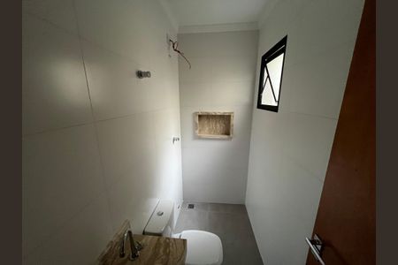 Casa à venda com 120m², 3 quartos e 2 vagasBanheiro da Suíte 2