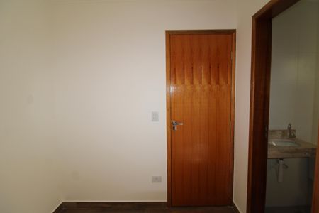 Casa à venda com 120m², 3 quartos e 2 vagasQuarto 2