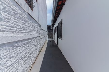 Casa para alugar com 100m², 2 quartos e 1 vaga Casa para alugar com 100m², 2 quartos e 1 vagaQuintal e Lavanderia