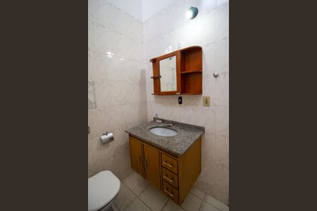 Casa para alugar com 108m², 2 quartos e sem vagaBanheiro da Suíte