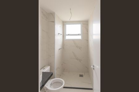 Apartamento à venda com 64m², 2 quartos e 2 vagasBanheiro da Suíte