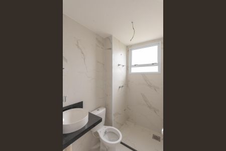 Apartamento à venda com 64m², 2 quartos e 2 vagasBanheiro da Suíte