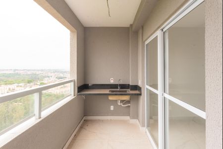Apartamento à venda com 64m², 2 quartos e 2 vagasSacada da Sala/Cozinha