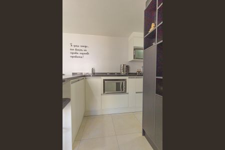Apartamento à venda com 52m², 2 quartos e 1 vaga Apartamento à venda com 52m², 2 quartos e 1 vagaCozinha e Área de Serviço