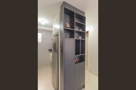 Apartamento à venda com 52m², 2 quartos e 1 vaga Apartamento à venda com 52m², 2 quartos e 1 vagaCozinha e Área de Serviço