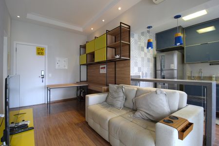 Sala de apartamento para alugar com 1 quarto, 48m² em Vila Nova Conceição, São Paulo