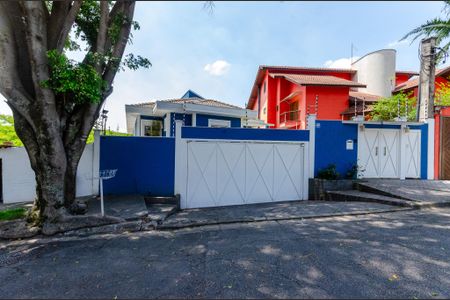 Casa à venda com 600m², 7 quartos e 10 vagasFachada