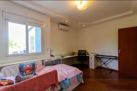 Casa à venda com 600m², 7 quartos e 10 vagasSuíte 5