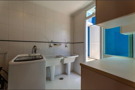 Casa à venda com 600m², 7 quartos e 10 vagasÁrea de Serviço