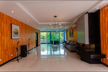 Casa à venda com 600m², 7 quartos e 10 vagasSala de estar