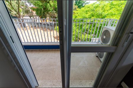 Casa à venda com 600m², 7 quartos e 10 vagasSuíte 4 - Sacada