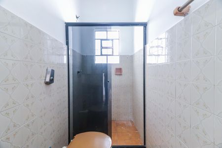 Casa para alugar com 130m², 2 quartos e 2 vagasBanheiro