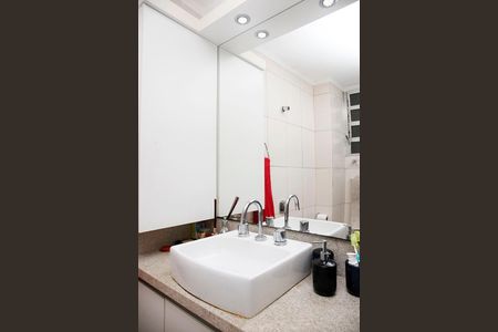 Apartamento para alugar com 120m², 3 quartos e sem vagaBanheiro