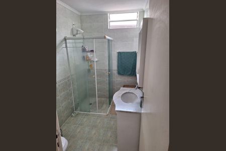 Casa à venda com 148m², 3 quartos e 2 vagasBanheiro 2