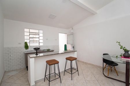 Casa para alugar com 54m², 2 quartos e 1 vagaSala/Cozinha