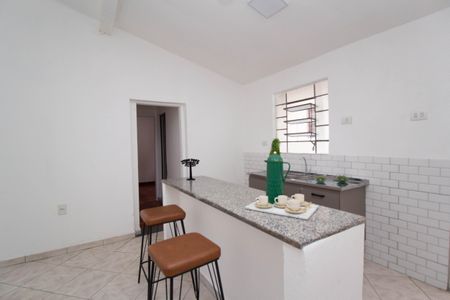 Casa para alugar com 54m², 2 quartos e 1 vagaSala/Cozinha