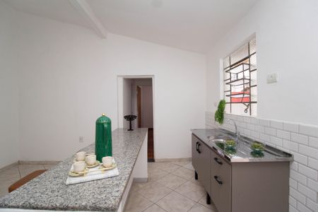 Casa para alugar com 54m², 2 quartos e 1 vagaSala/Cozinha
