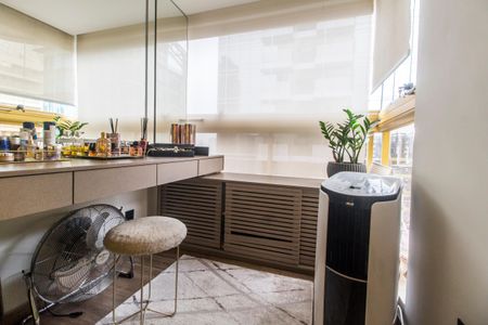 Apartamento para alugar com 108m², 2 quartos e 2 vagasVaranda da Suíte