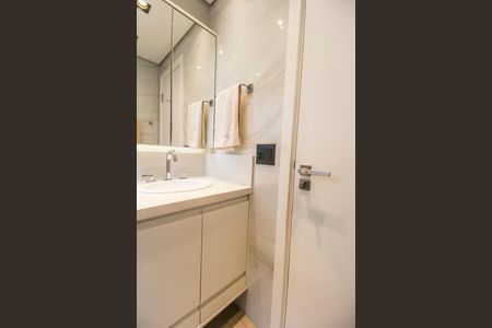 Apartamento para alugar com 108m², 2 quartos e 2 vagasBanheiro