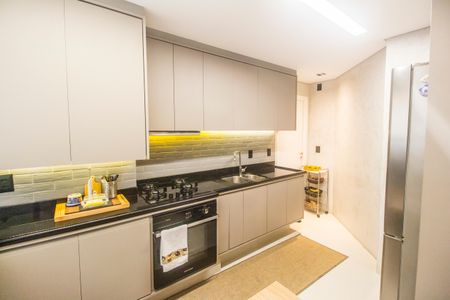 Apartamento para alugar com 108m², 2 quartos e 2 vagasCozinha