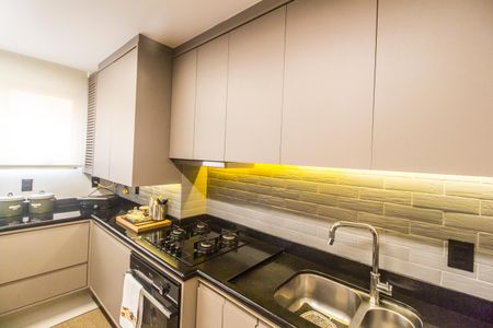 Apartamento para alugar com 108m², 2 quartos e 2 vagasCozinha