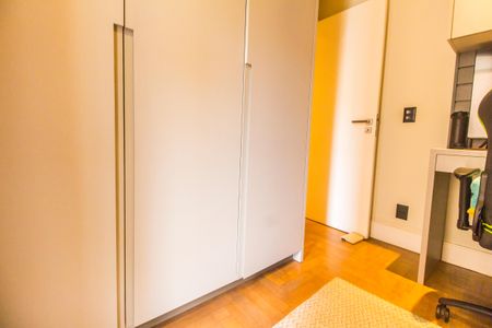 Apartamento para alugar com 108m², 2 quartos e 2 vagasQuarto