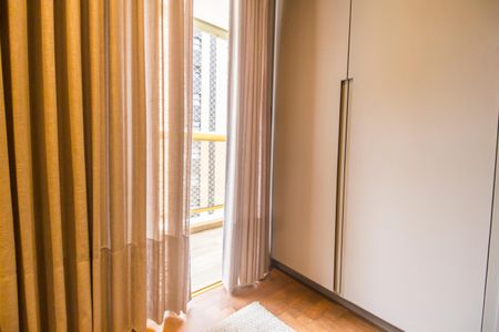 Apartamento para alugar com 108m², 2 quartos e 2 vagasQuarto