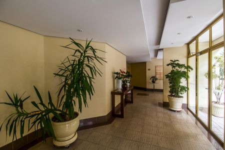 Apartamento para alugar com 108m², 2 quartos e 2 vagasHall de entrada