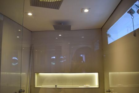 Apartamento à venda com 95m², 3 quartos e 1 vaga Apartamento à venda com 95m², 3 quartos e 1 vagaBanheiro da Suíte