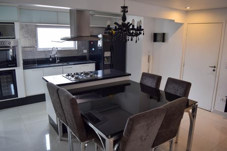 Apartamento à venda com 95m², 3 quartos e 1 vaga Apartamento à venda com 95m², 3 quartos e 1 vagaSala/Cozinha