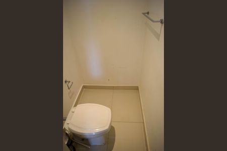 Apartamento à venda com 95m², 3 quartos e 1 vaga Apartamento à venda com 95m², 3 quartos e 1 vagaBanheiro da Suíte