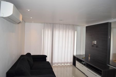 Apartamento à venda com 95m², 3 quartos e 1 vaga Apartamento à venda com 95m², 3 quartos e 1 vagaSala/Cozinha