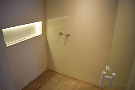 Apartamento à venda com 95m², 3 quartos e 1 vaga Apartamento à venda com 95m², 3 quartos e 1 vagaBanheiro da Suíte