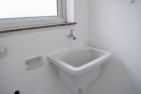 Apartamento à venda com 95m², 3 quartos e 1 vaga Apartamento à venda com 95m², 3 quartos e 1 vagaÁrea de Serviço