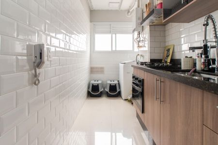 Apartamento à venda com 47m², 2 quartos e 1 vaga Apartamento à venda com 47m², 2 quartos e 1 vagaCozinha e Área de Serviço