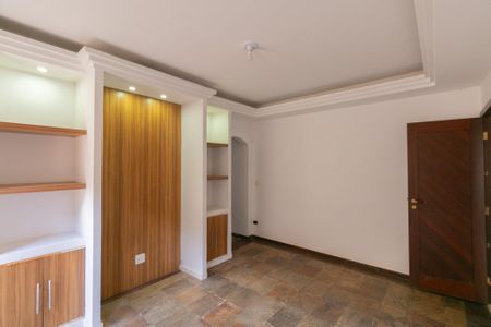 Casa à venda com 360m², 4 quartos e 3 vagas