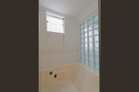 Casa à venda com 360m², 4 quartos e 3 vagas