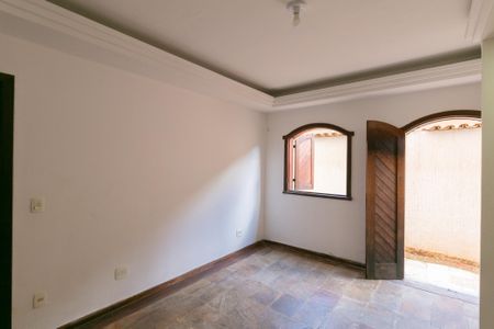 Casa à venda com 360m², 4 quartos e 3 vagas