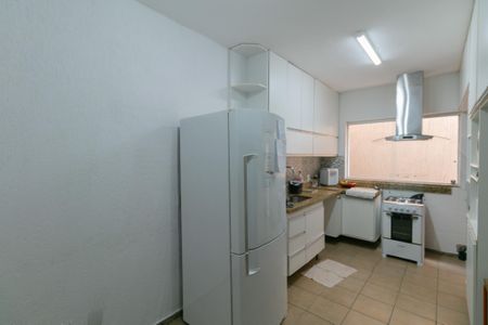 Casa à venda com 360m², 4 quartos e 3 vagas