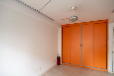 Apartamento à venda com 138m², 3 quartos e 1 vagaQuarto 3