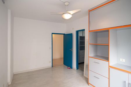 Apartamento à venda com 138m², 3 quartos e 1 vagaSuíte