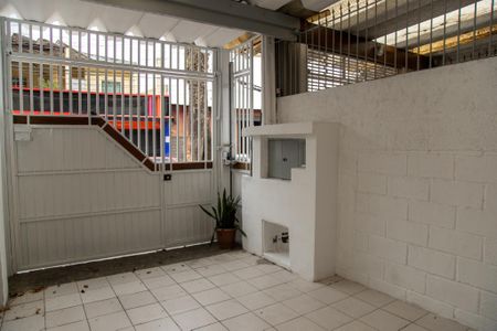 Casa à venda com 100m², 2 quartos e 1 vaga Casa à venda com 100m², 2 quartos e 1 vagaGaragem