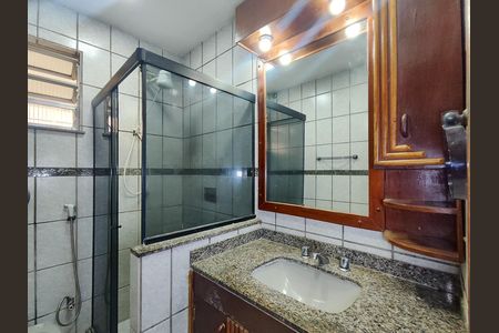 Apartamento para alugar com 55m², 2 quartos e 1 vaga Apartamento para alugar com 55m², 2 quartos e 1 vagaBanheiro