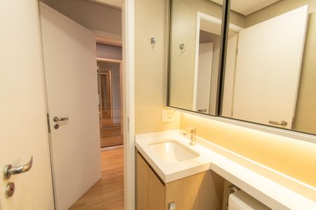 Apartamento à venda com 73m², 2 quartos e 1 vagaBanheiro Social