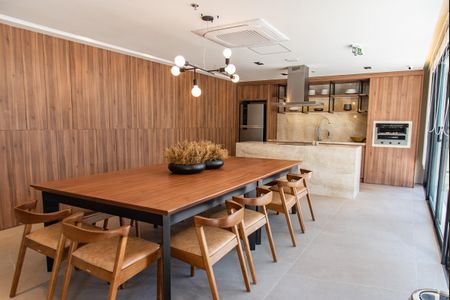 Apartamento à venda com 73m², 2 quartos e 1 vagaÁrea comum